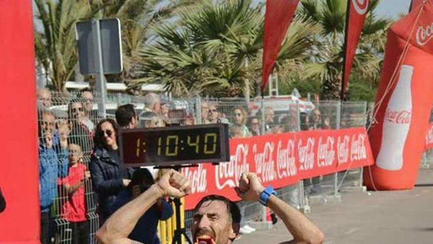 El atleta Javier Ballester se impuso en la Media Maratón