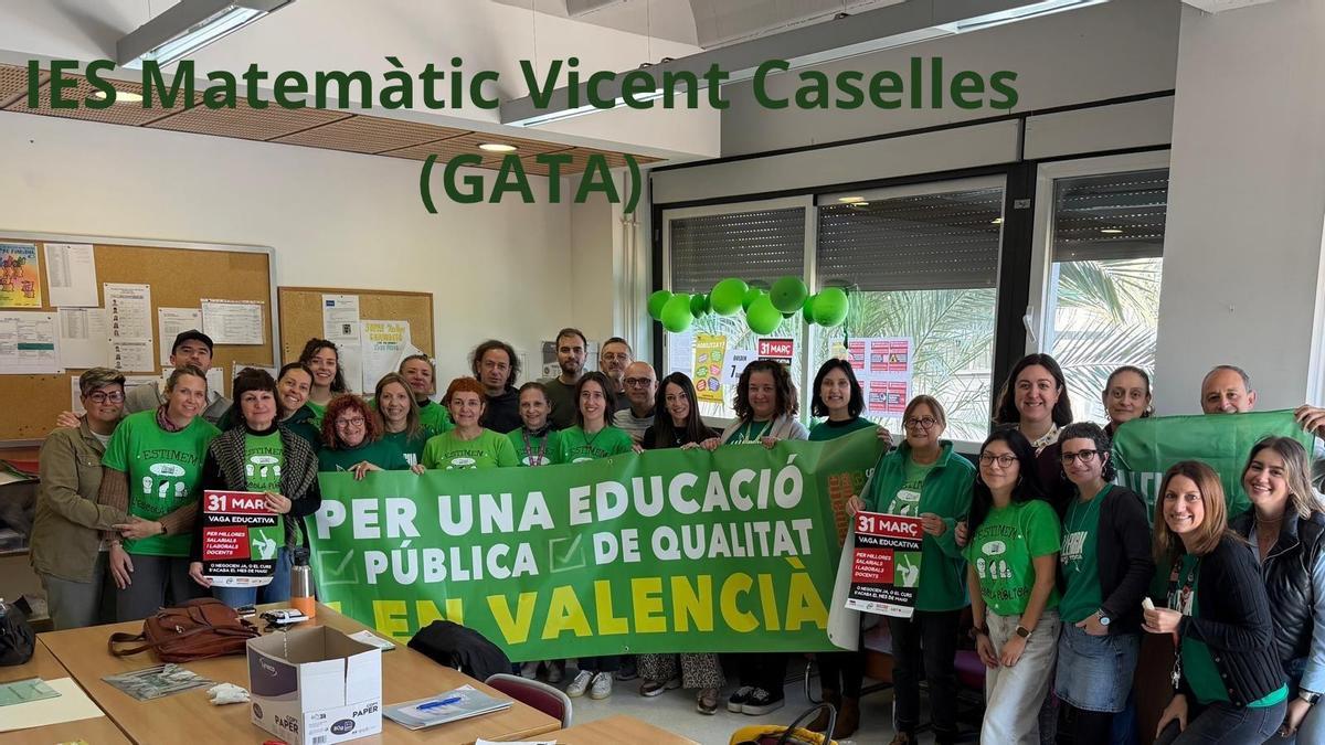Protesta de los profesores del IES Matemàtic Vicent Caselles en Gata de Gorgos