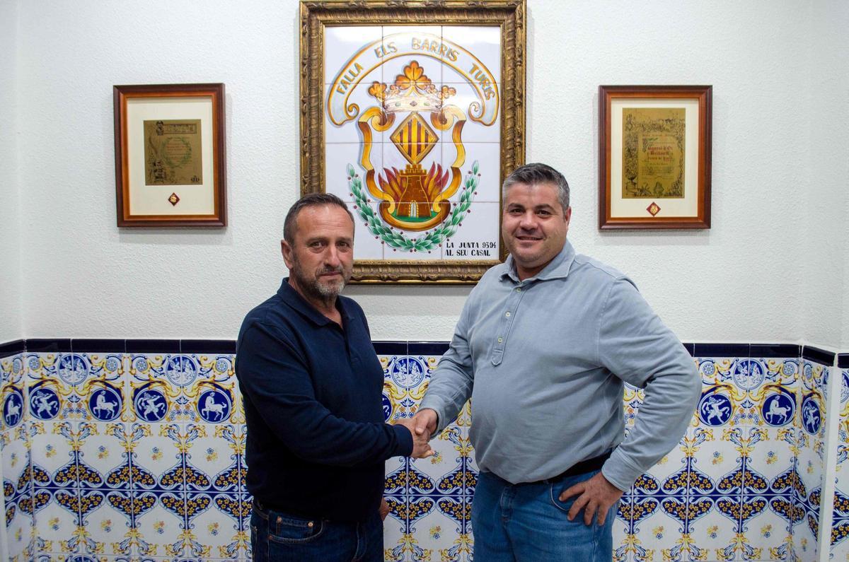 Isidoro Pardo y Pepe García compartirán la presidencia de la falla Els Barris de Turís.