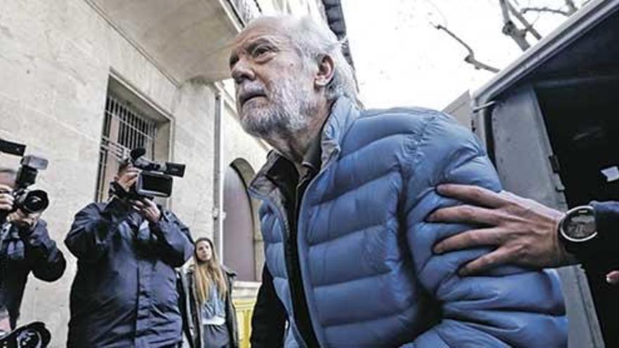 Bartolomé Cursach, el empresario de la noche acusado de dirigir una presunta trama de corrupción .