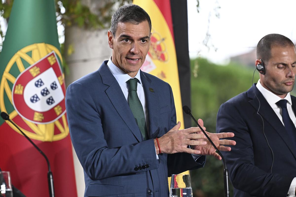 El presidente del Gobierno de España, Pedro Sánchez, durante la cumbre de líderes MED9 el pasado lunes en Eslovenia.