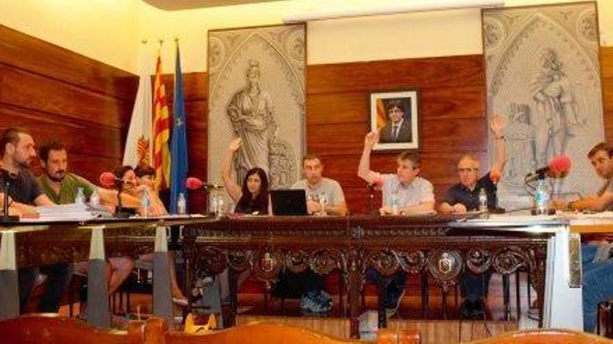 El ple de l&#039;Ajuntament de Solsona rebutja la moció de la CUP contra el bisbe Novell