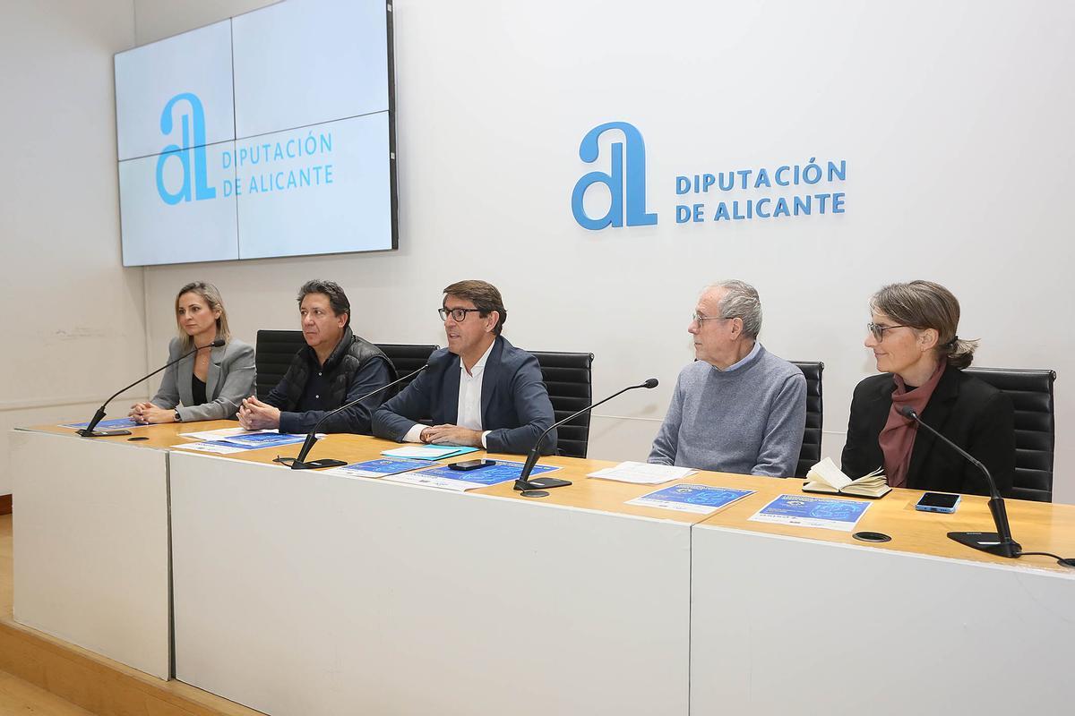 Un momento de la rueda de prensa donde se ha presentado el premio