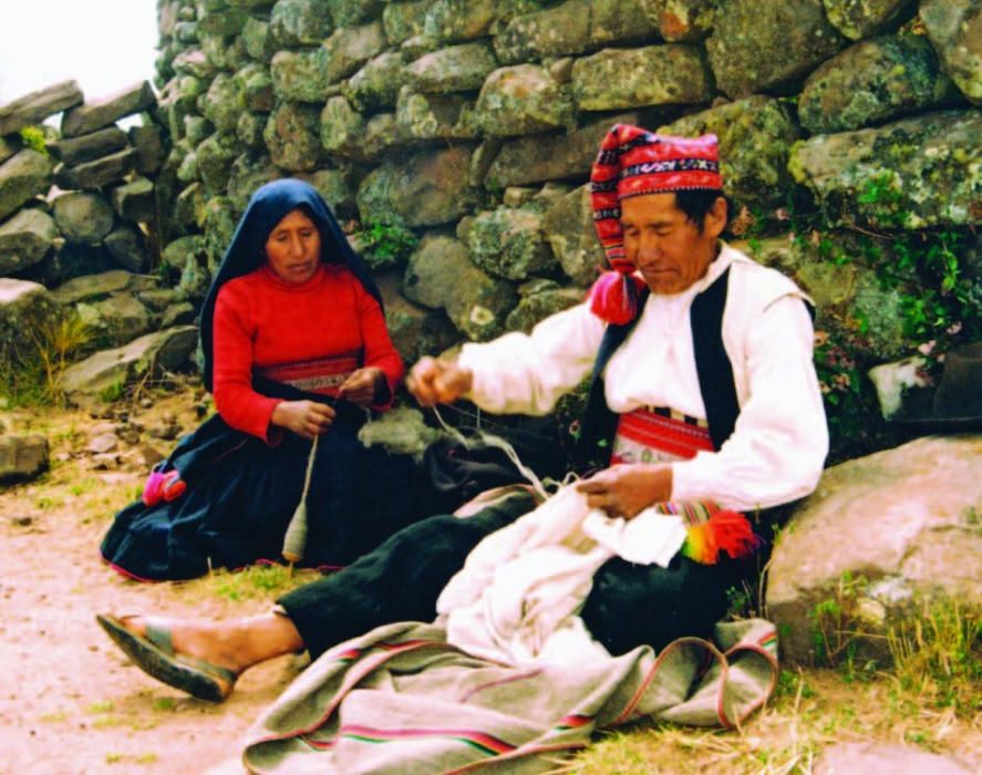 Perú - El arte textil de Taquile.