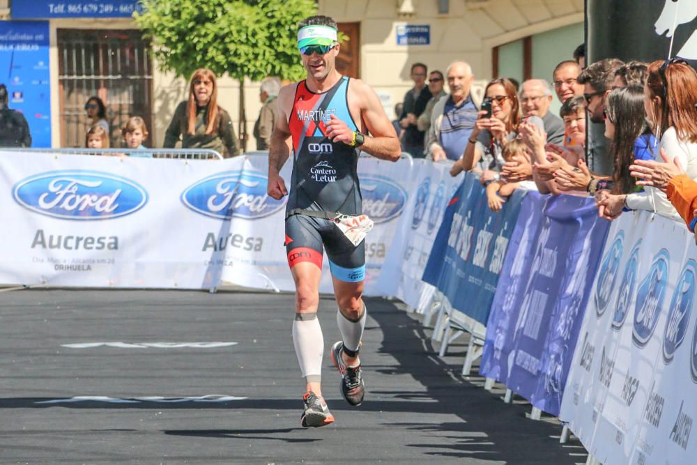 Gustavo Rodríguez y Anna Noguera ganan el Triatlón de Orihuela