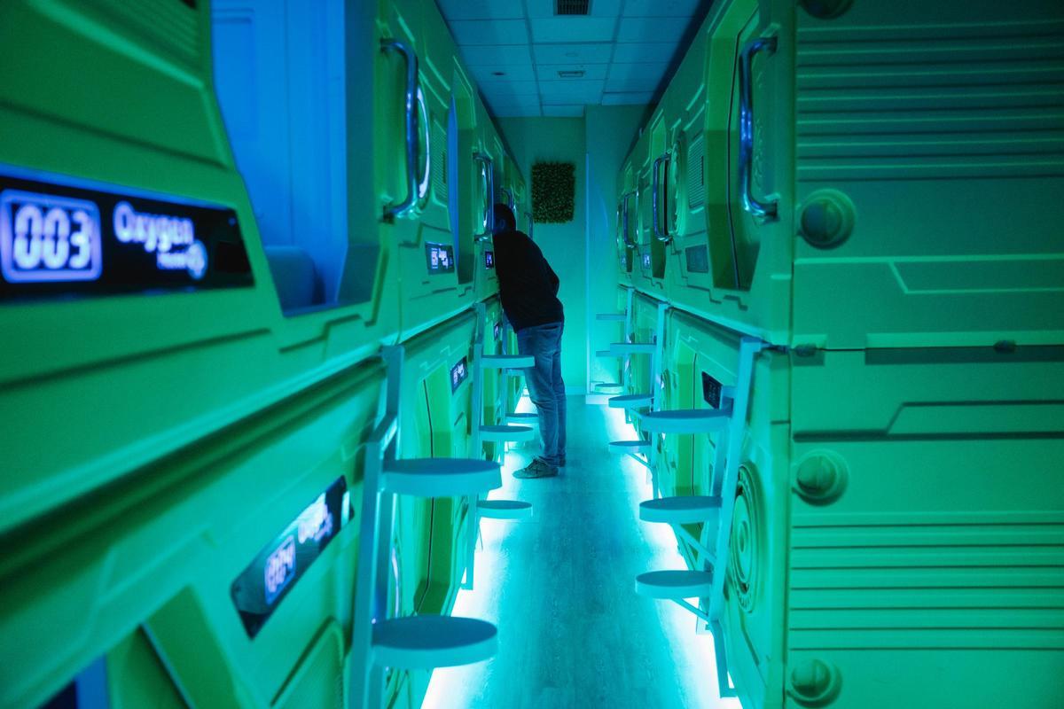 El Oxygen Hostel fue el primer hostal de cápsula que abrió en Madrid, un modelo que se ha replicado por toda la ciudad.