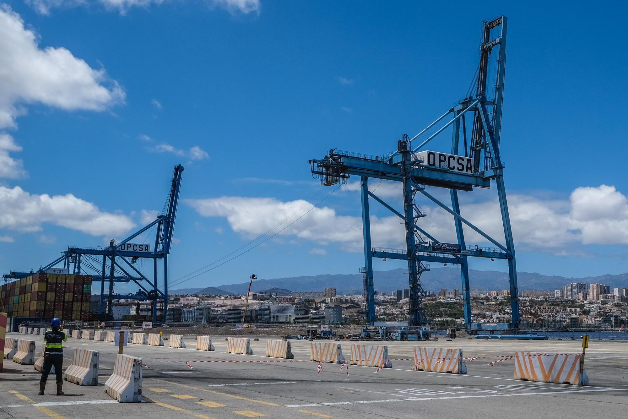 Desmontaje Grúa OPCSA en Puerto de Las Palmas