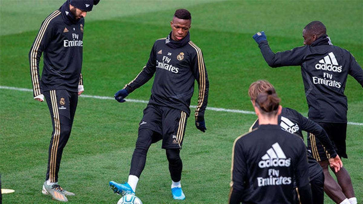 Zidane: "Vinicius no se va a ir"