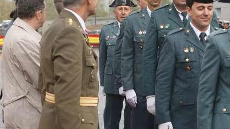 Luis Ferro, al recibir su segunda Cruz de la Orden del Mérito de la Guardia Civil. // Gustavo Santos