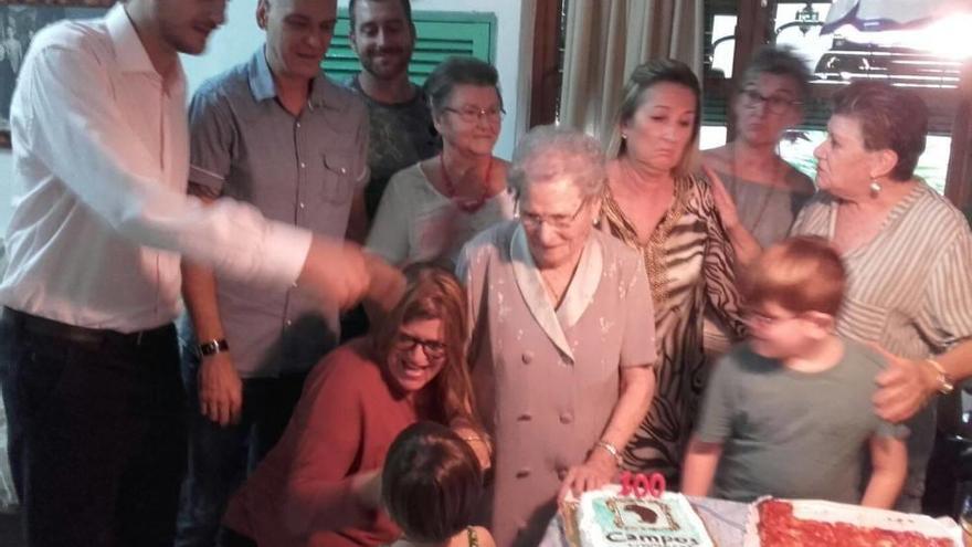 Jerònia Coll Mesquida de Campos alcanza los 100 años