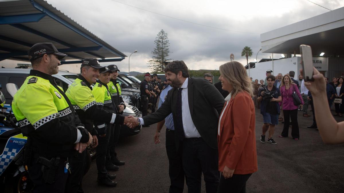 Inaguración del cuartel de Cuesta Blanca en Cartagena.
