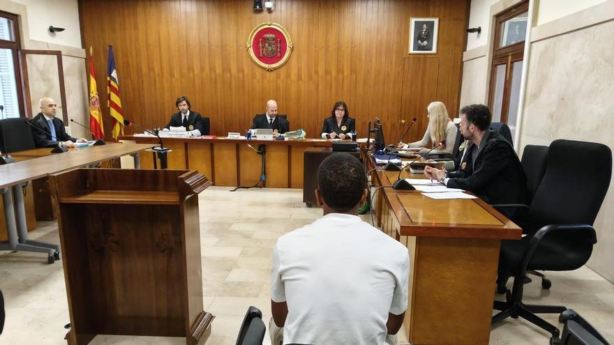 Condenado por intentar matar a un joven apuñalándolo con una botella rota en Manacor