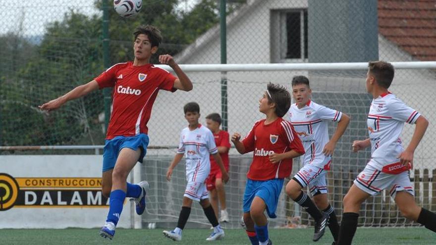 El Sporting Braga vence al Deportivo en la final del torneo EFL Lalín Cup