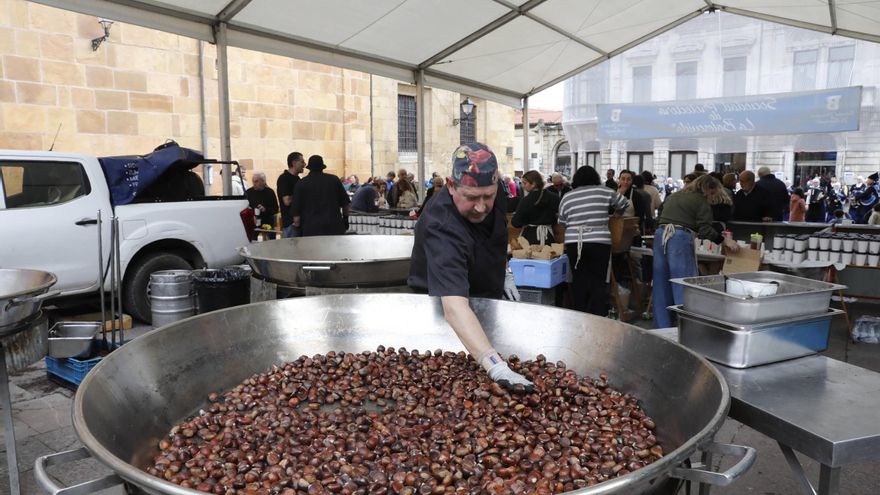 El Antiguo sabe a castaña asada con la celebración por la Balesquida de su tradicional amagüestu