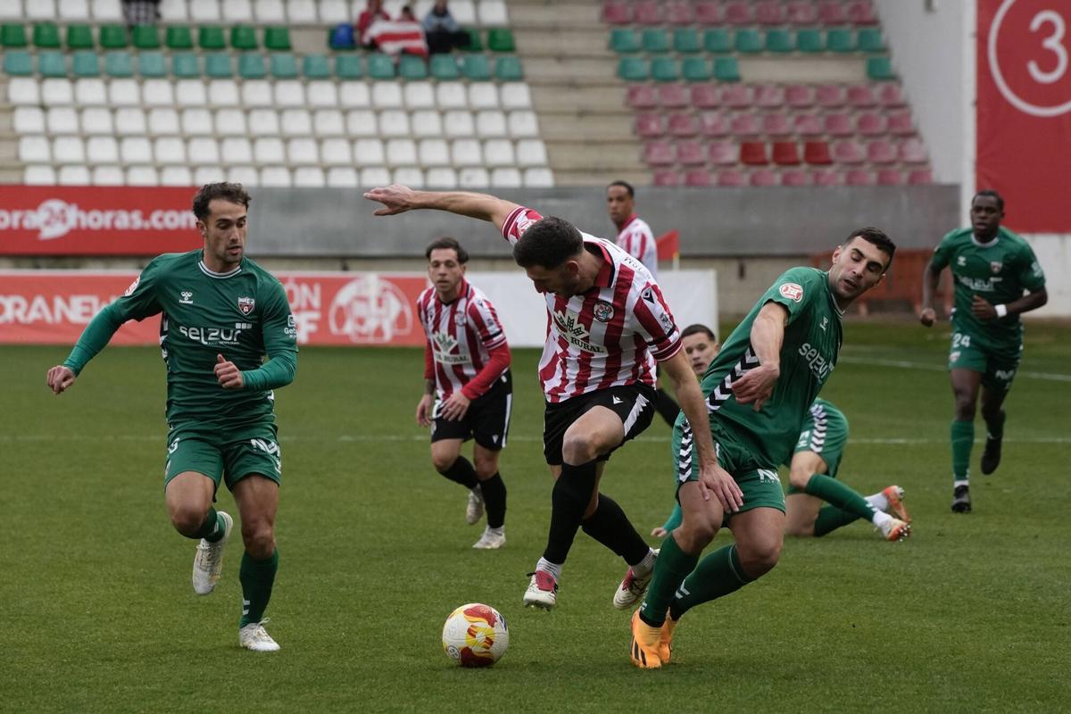 Imágenes del partido entre el Zamora CF y el Arenas de Getxo.