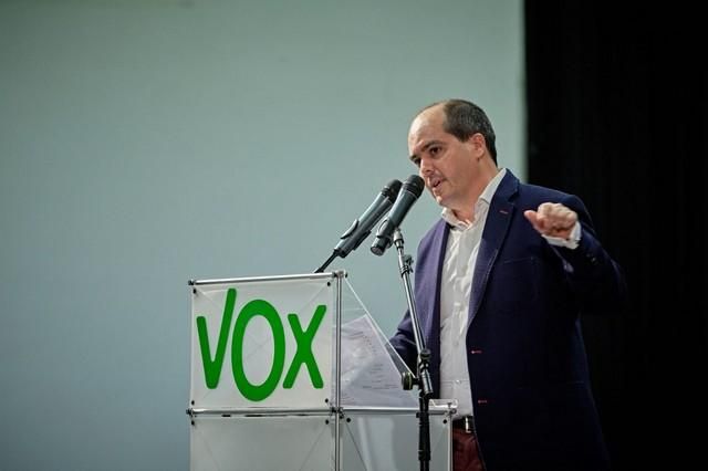 Mitin de VOX en Santa Cruz, abril de 2019