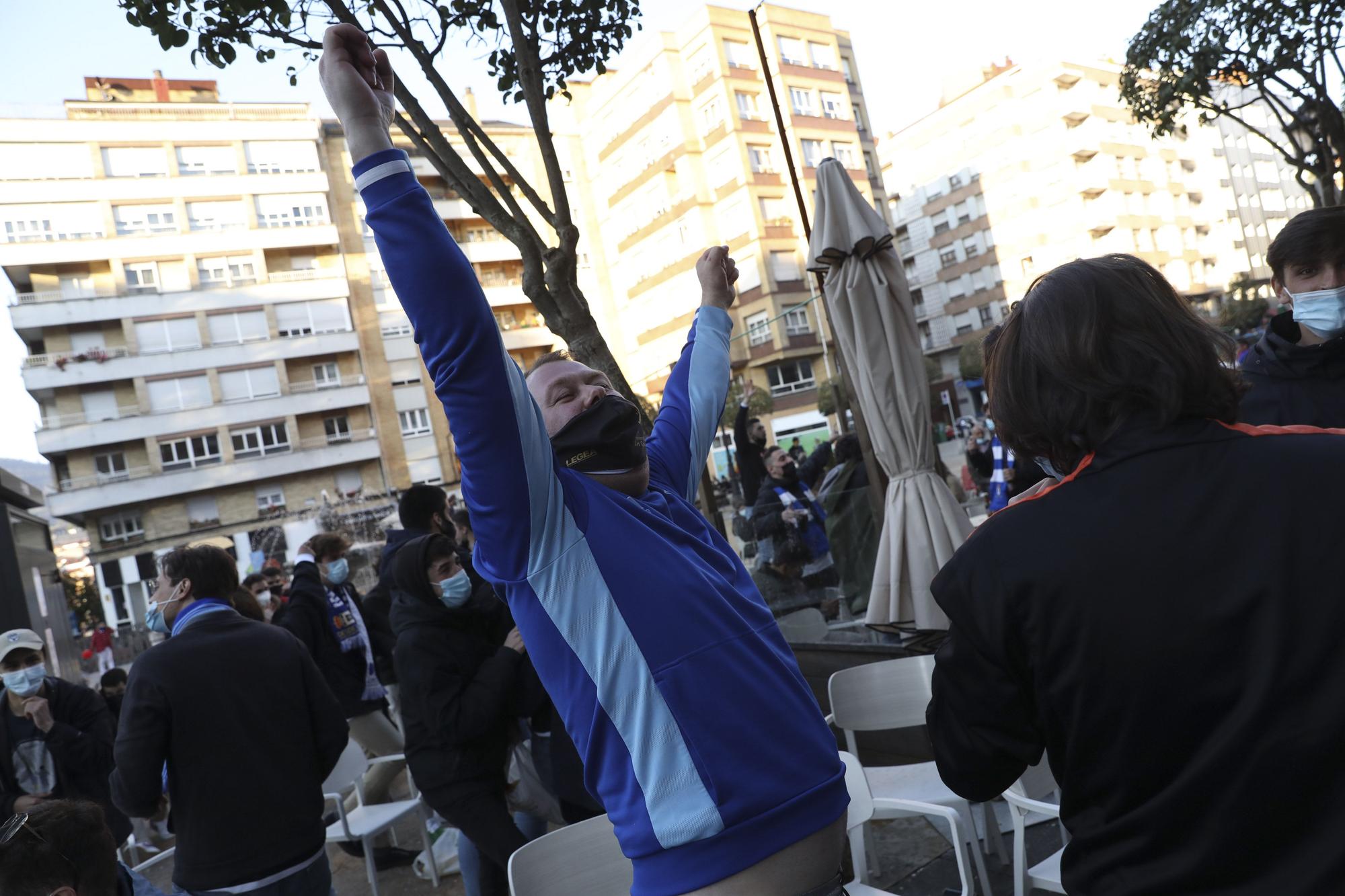 El ambiente en Oviedo durante el derbi