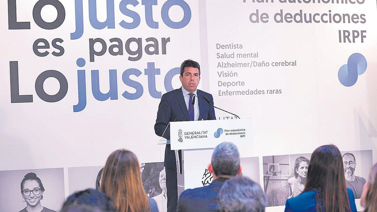 Mazón, en una presentación sobre política fiscal.