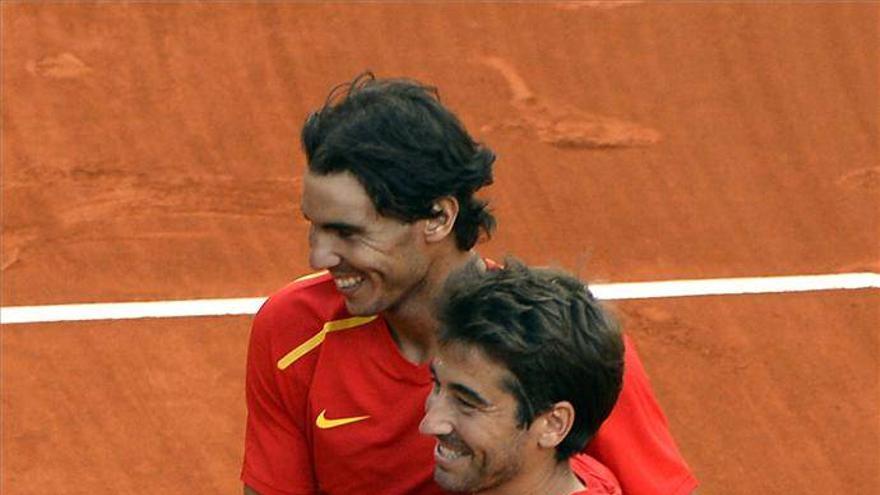 Nadal y Marc López sellan la permanencia de España