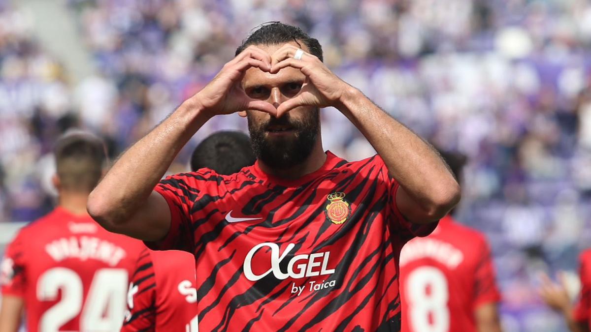 Muriqi, celebrando un gol frente al Valladolid