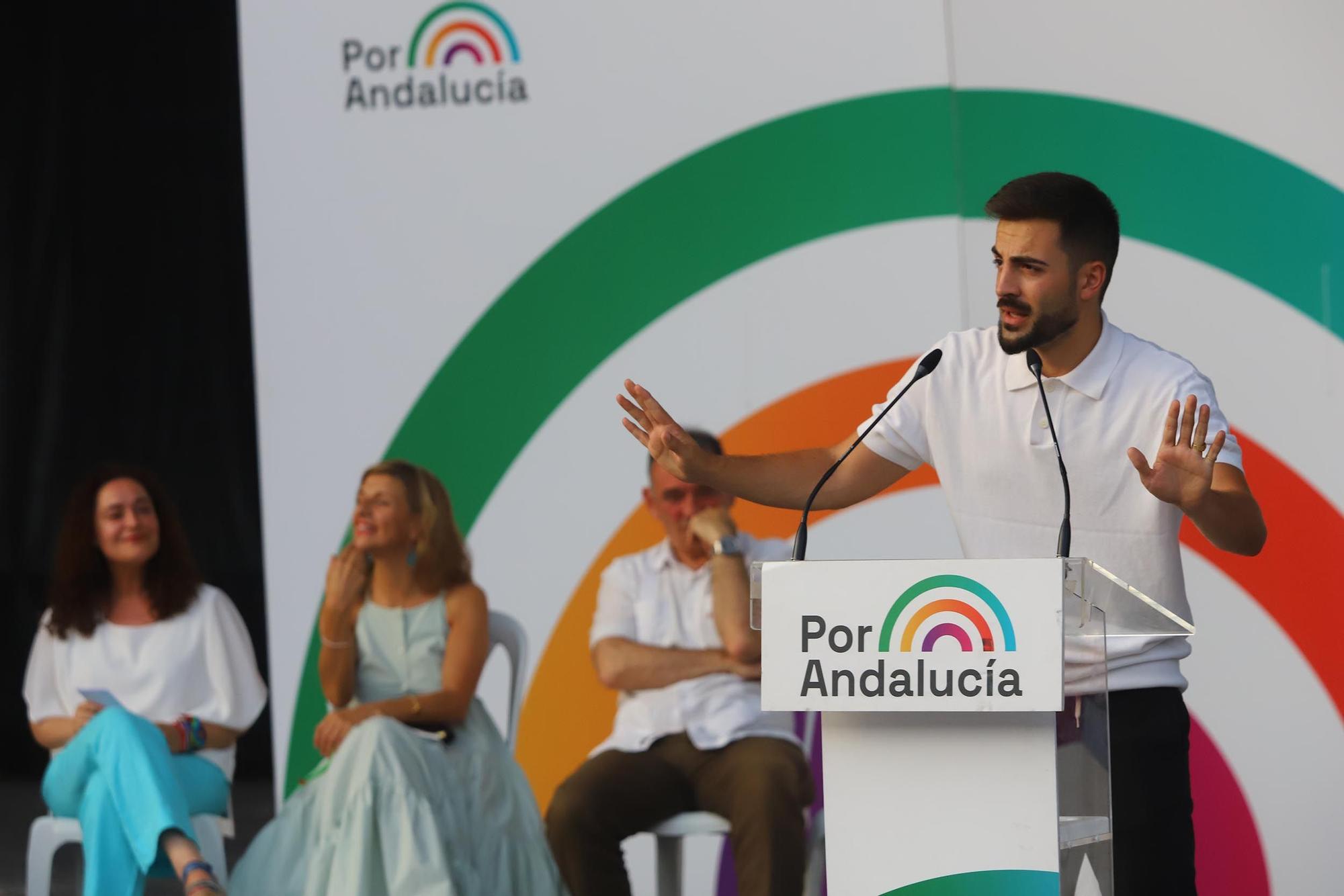 Yolanda Díaz en la campaña electoral andaluza en Córdoba