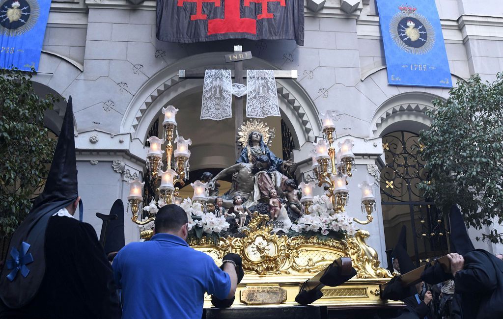 Las mejores imágenes de la procesión de Servitas el Viernes Santo en Murcia