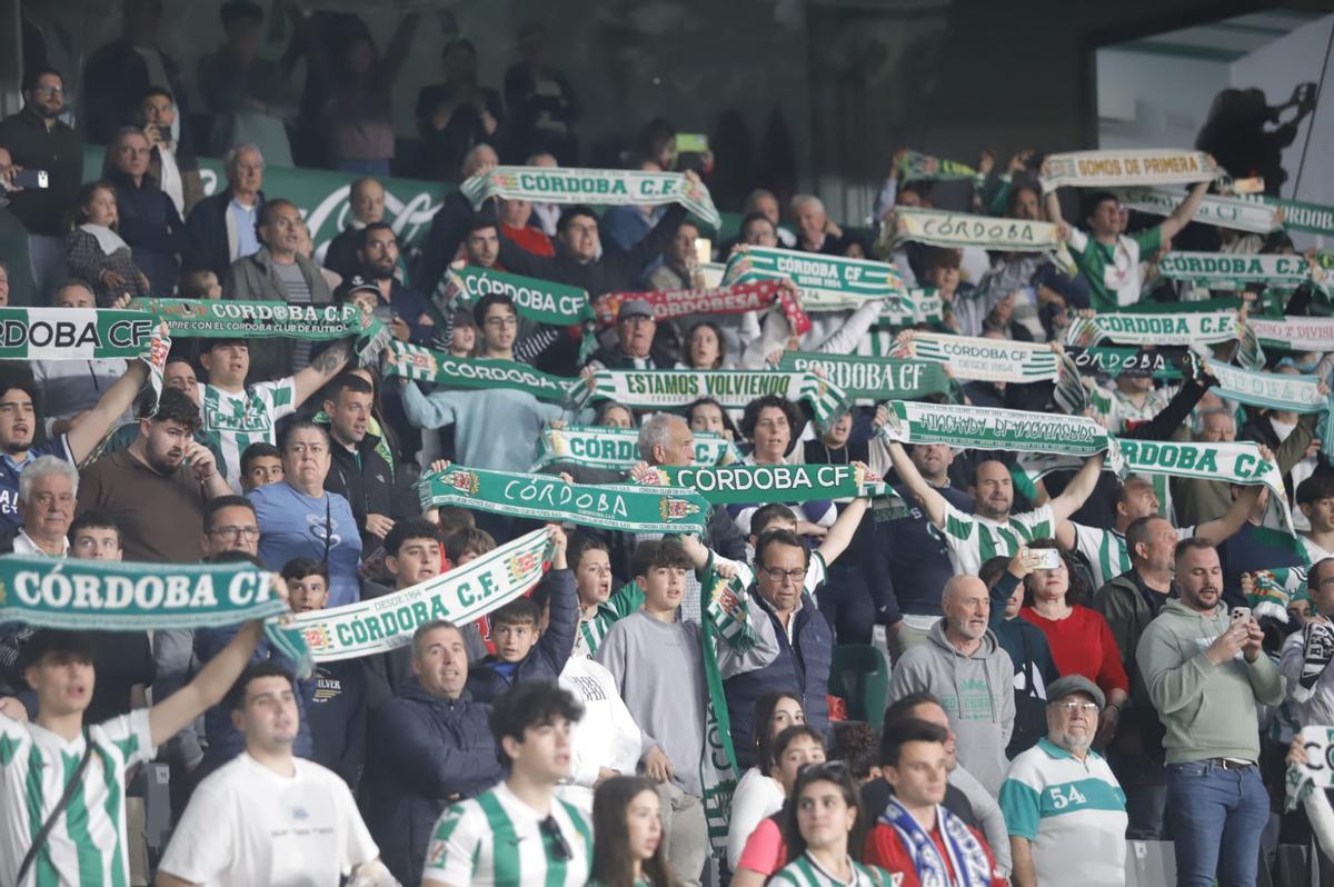 Córdoba CF-Real Zaragoza | Las imágenes del partido de LaLiga Hypermotion