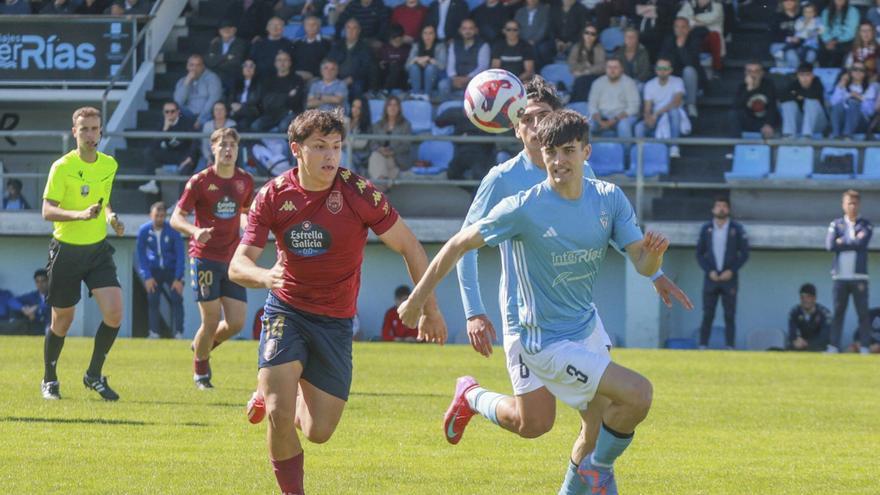 El Pontevedra B aplaza su ascenso
