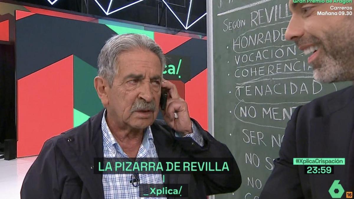 Revilla protagoniza un cómico momento en 'laSexta Xplica' que obliga a parar el programa: "Me cago en diez"