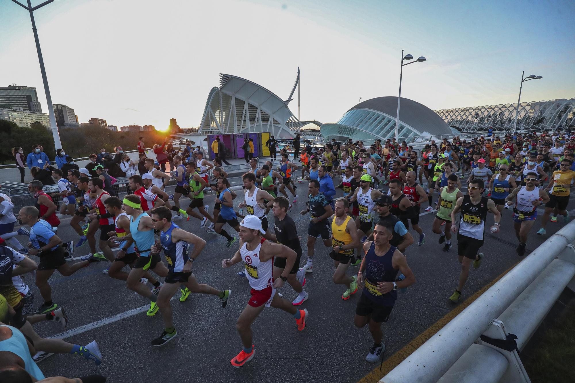 Salida del Maratón Valencia 2021