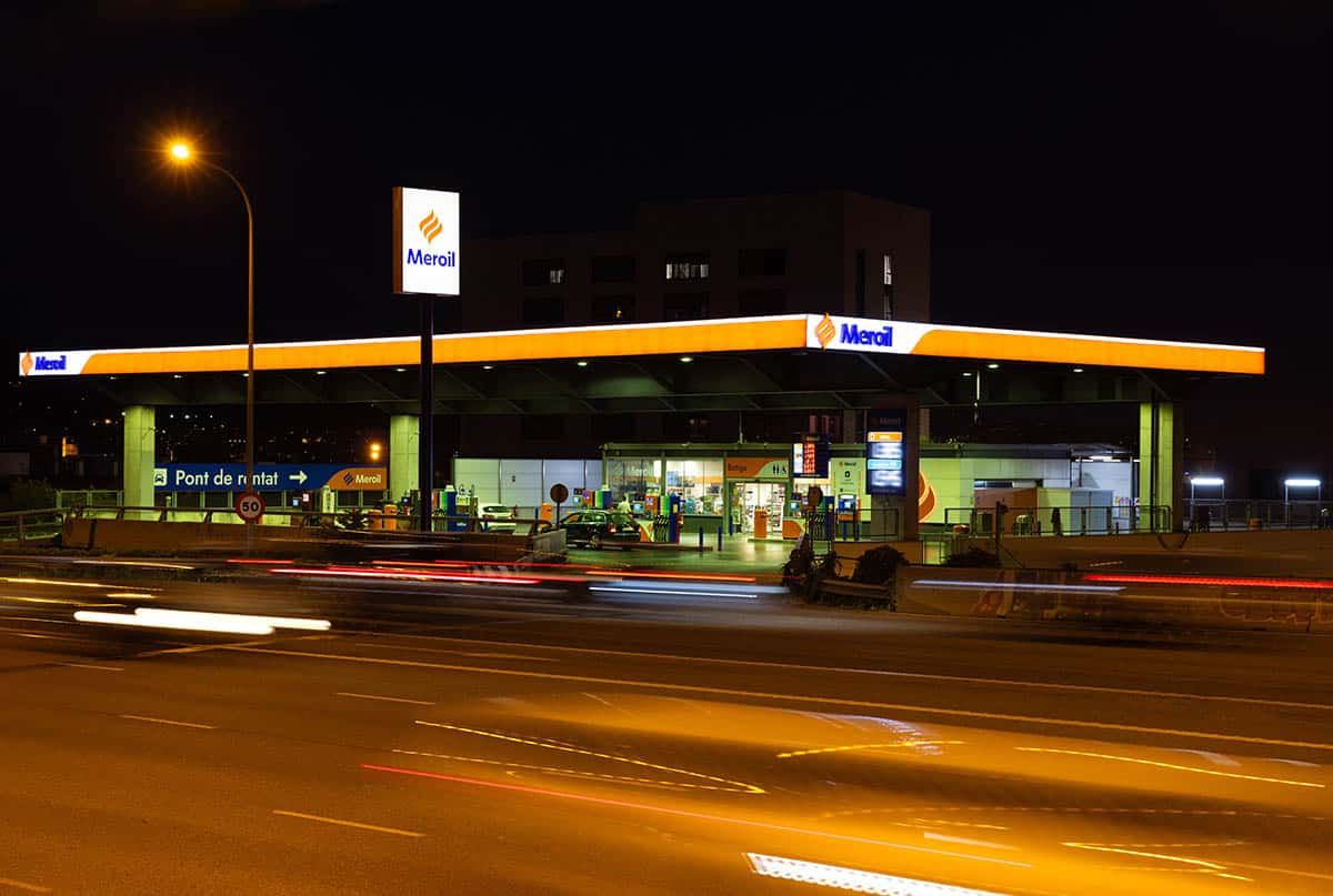 Meroil pone en marcha la nueva joint venture con Trafigura para liderar la  logística energética