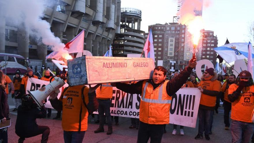 Manifestación en Madrid de los trabajadores de Alcoa. // V. Lerena