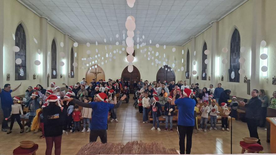 VÍDEO: Así celebra la comunidad colombiana de Mallorca la Novena de Navidad