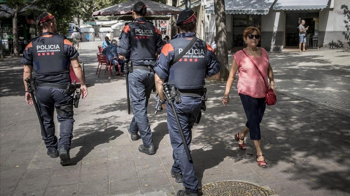 zentauroepp49889060 mossos hospitalet190923114712 zentauroepp49889060 mossos hospitalet190923114712