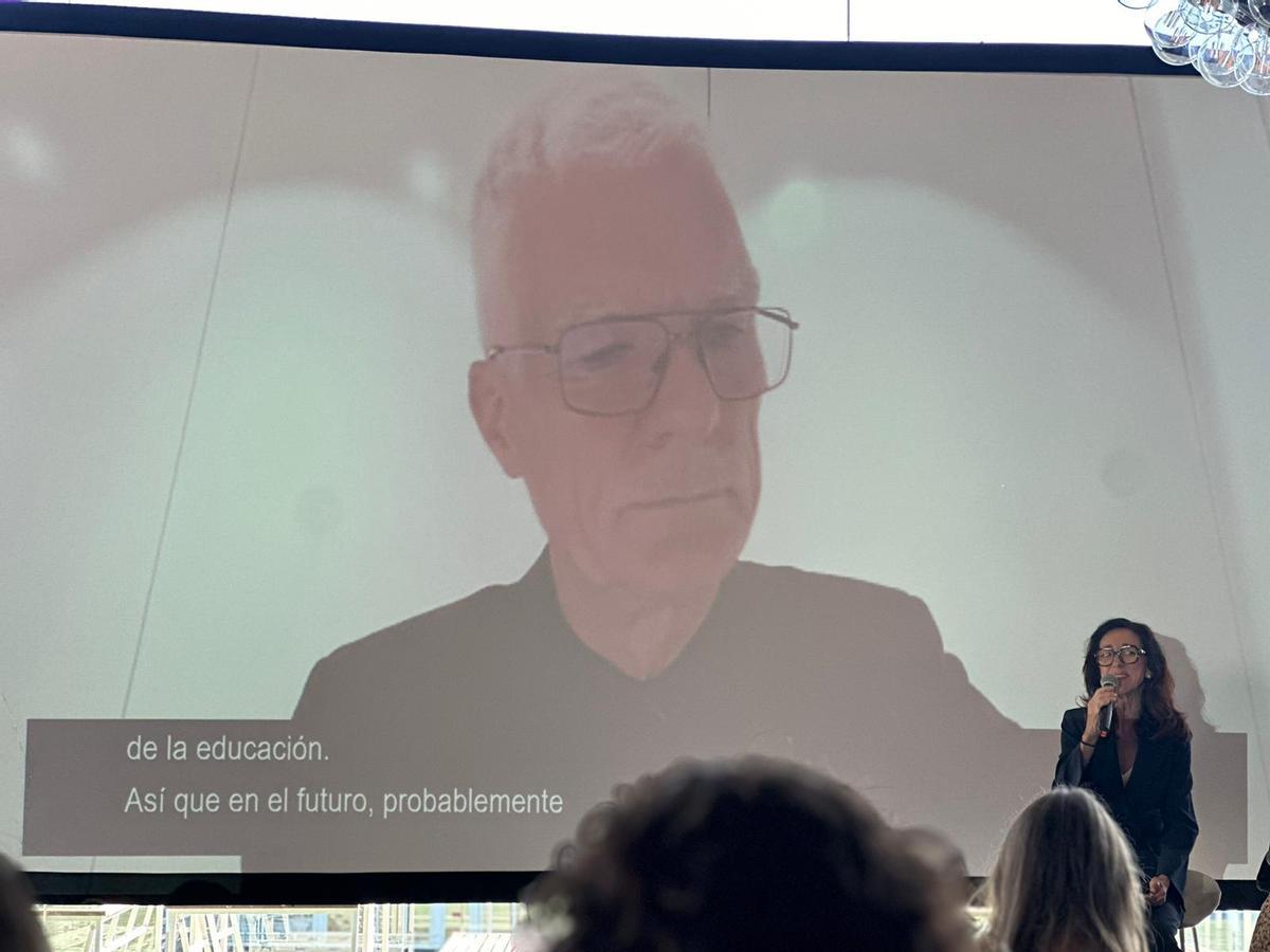 Andreas Schleicher, padre del Informe PISA y director general de Educación de la OCDE, ha intervenido en la presentación dle informe de la Fundación EduAcción en Sevilla.