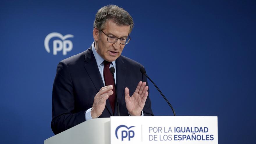 Feijóo acusa a Sánchez de intentar &quot;colar un cambio de régimen&quot; y avisa de que el PP se movilizará