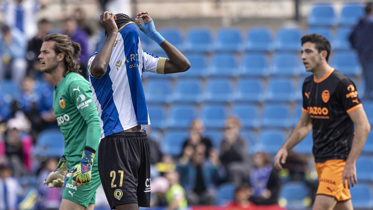 Jean Paul lamenta una ocasión en el encuentro disputado ante el Mestalla.