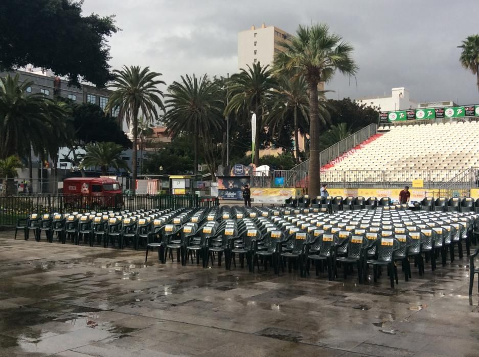 Lluvia en el escenario del Carnaval de Las Palmas de Gran Canaria