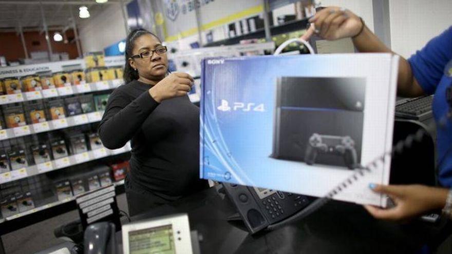 Sony vende más de un millón de consolas PS4 en su primer día en EEUU y Canadá