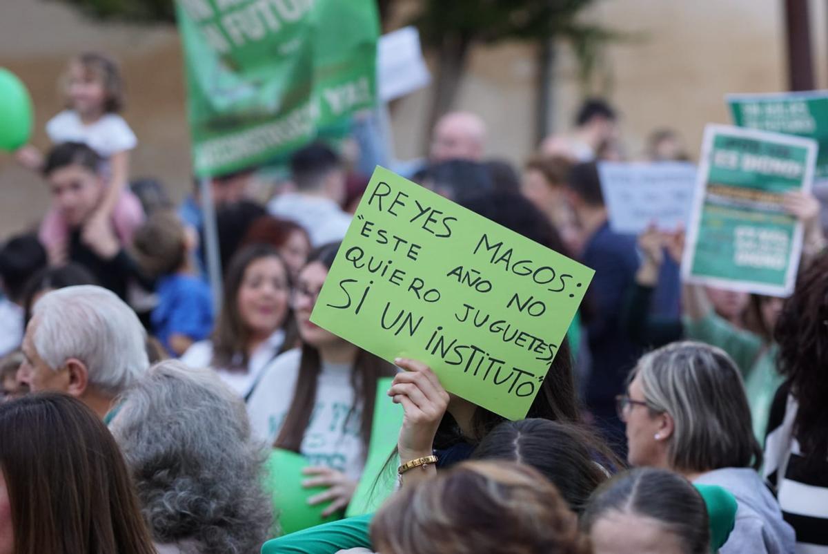 Carteles y pancartas de protesta.