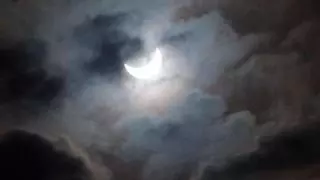 España vivirá un eclipse parcial de Sol, dos lunas de sangre, un desfile de planetas y el paso del "cometa del siglo" este 2025