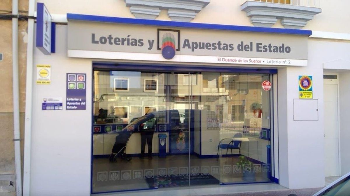 La administración de lotería número 2 de Pinoso "El Duende de los Sueños"