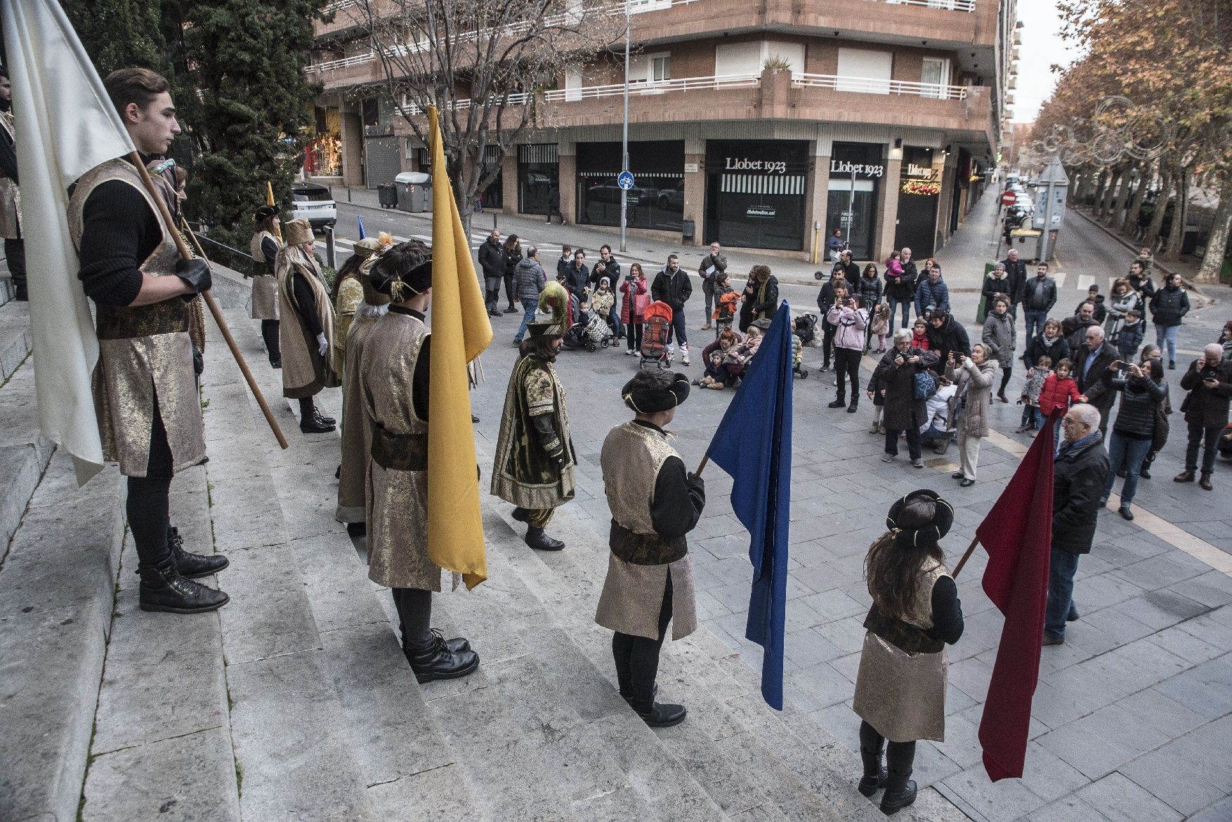 El príncep Assuan recull les cartes als Reis