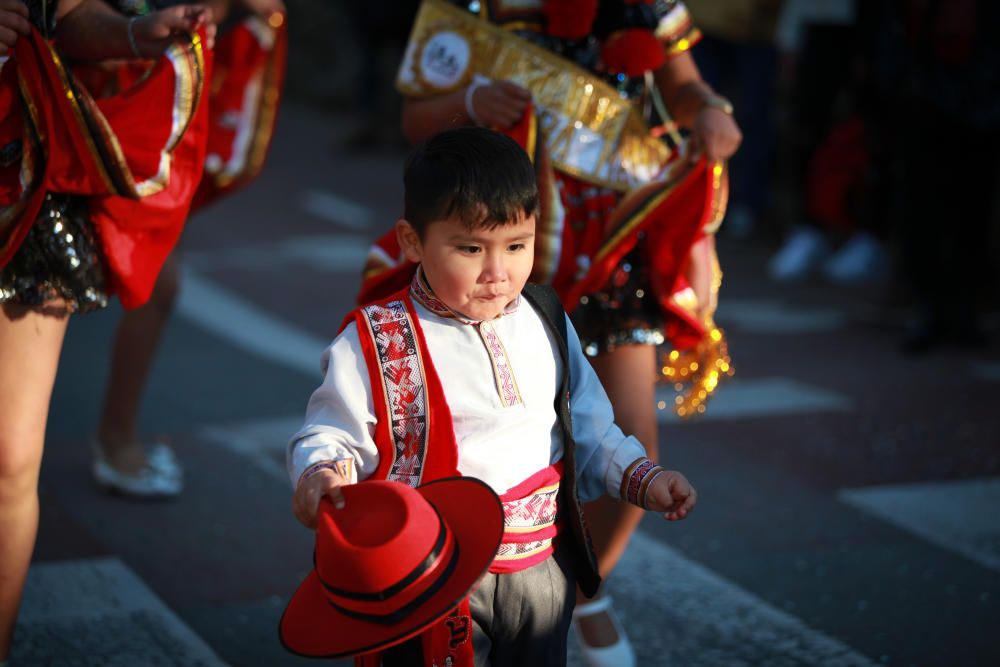 Carnaval 2019: La 'rua' viste de alegría y color las calles de Marratxí