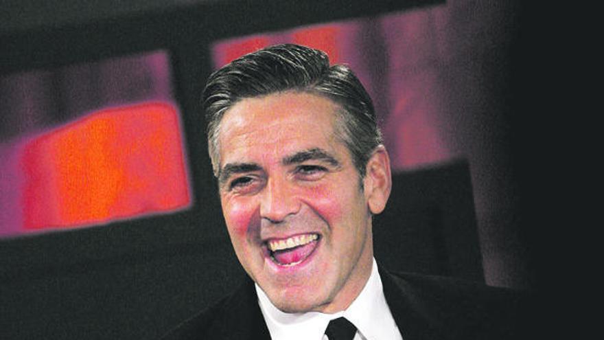 George Clooney trabajaría gratis