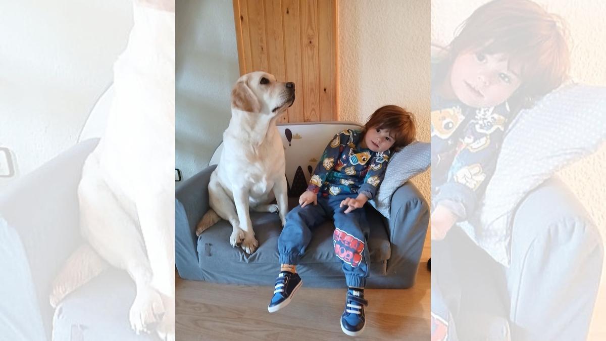 Sandro junto a su perra de asistencia Panacota