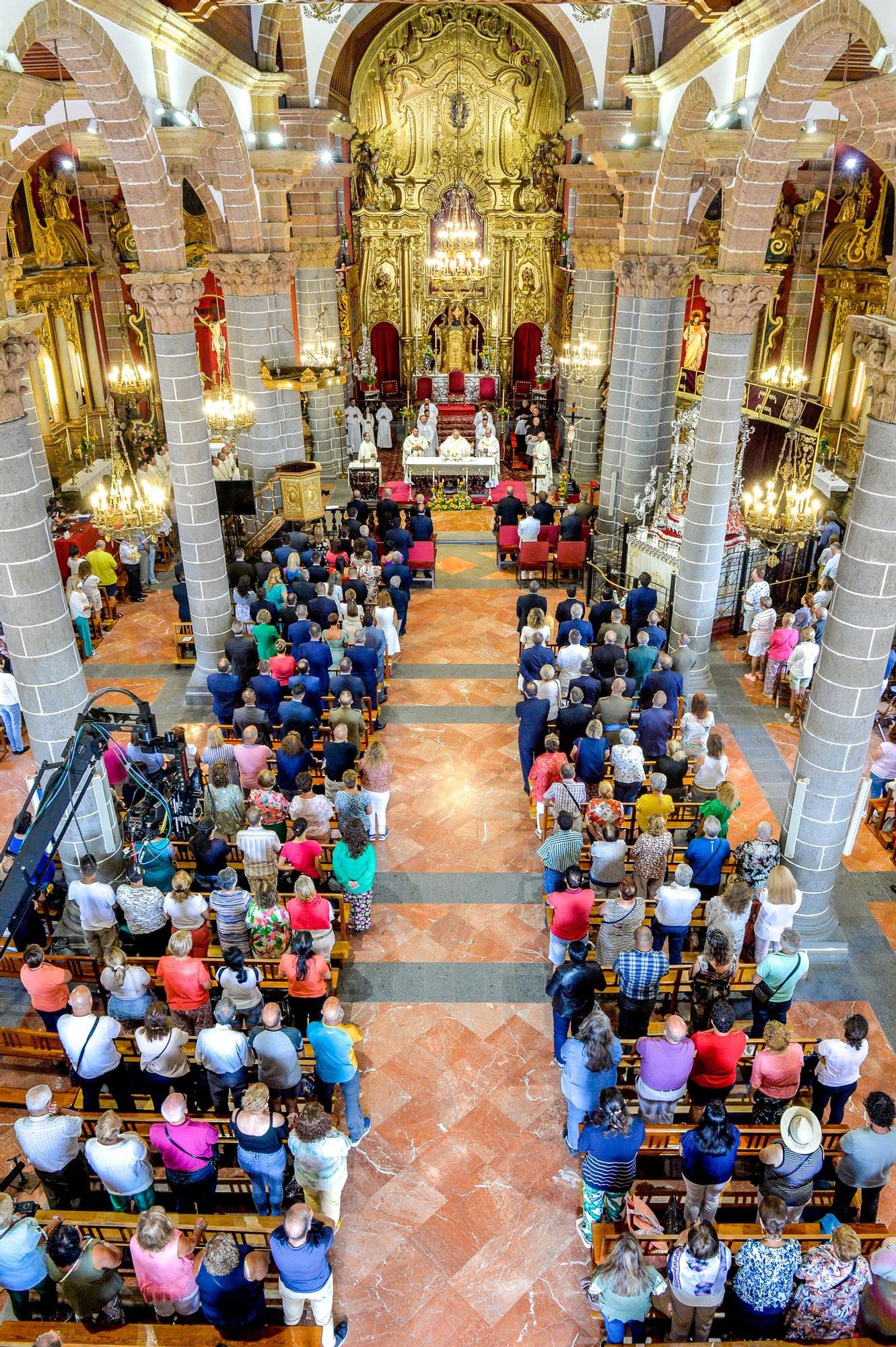 Eucaristía y procesión: Fiestas del Pino 2022