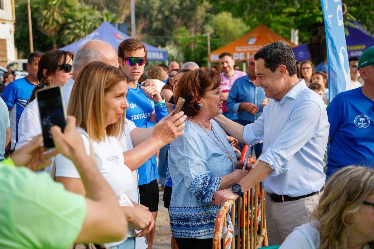 Juanma Moreno abre la campaña en Palma del Río
