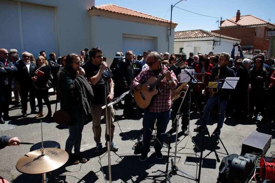 Homenaje a Ángel Bariego