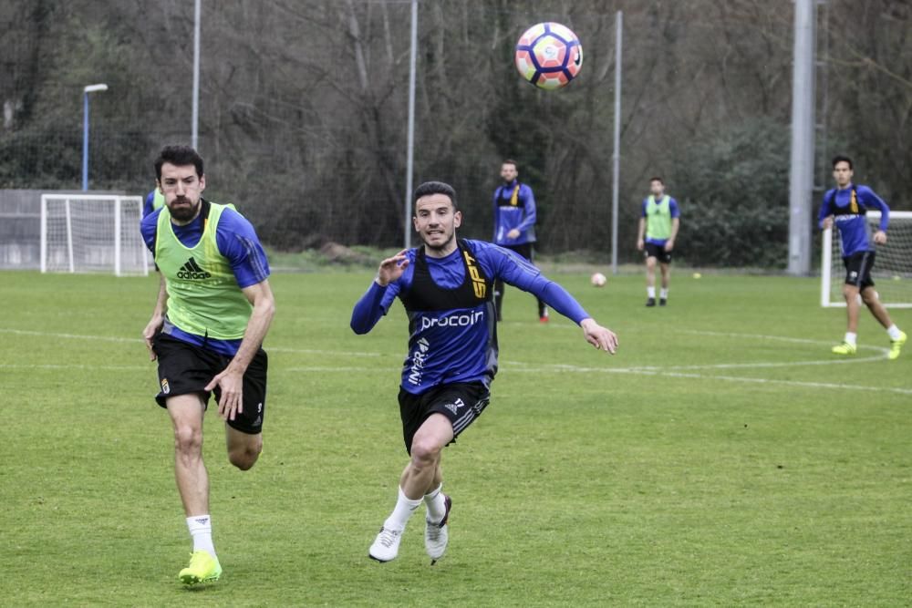 Entrenamiento del Real Oviedo en El Requexón